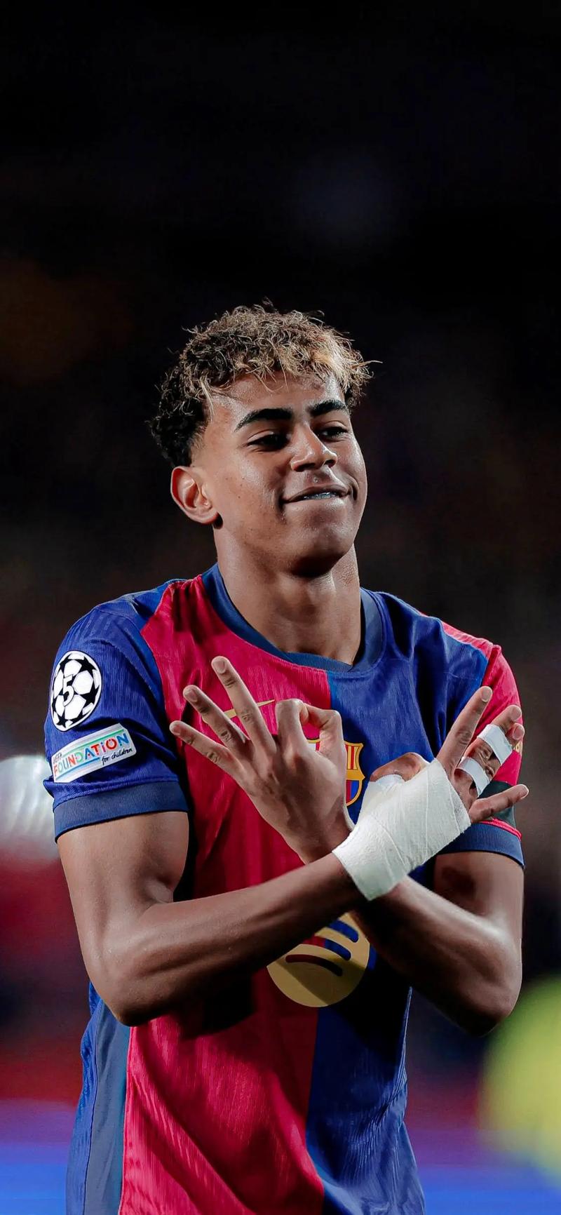 官方：库拉索主帅艾德沃卡特因家事暂离球队，由助教率队迎战牙买加