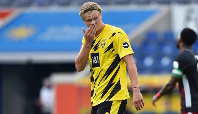 日职联半场：两队破门乏术，东京绿茵0-0福冈黄蜂