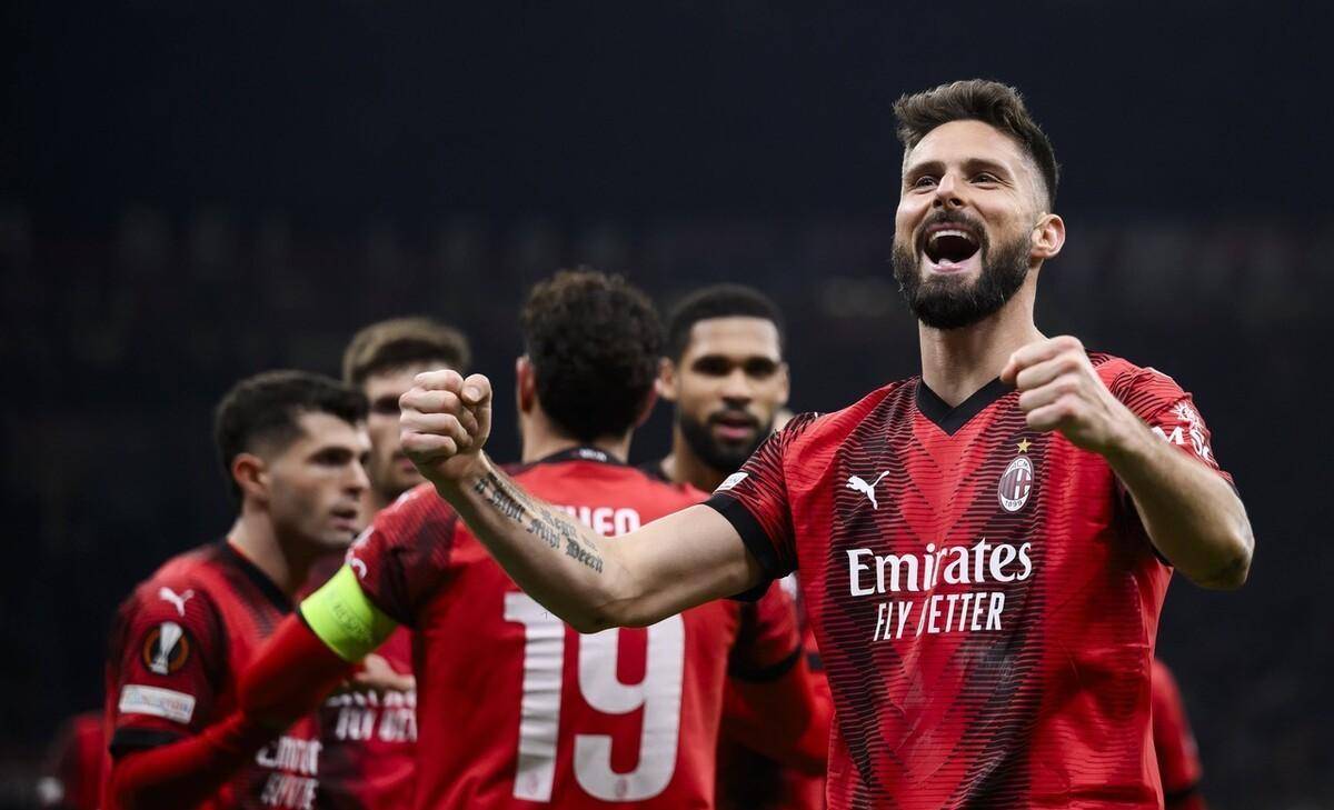 拉菲尼亚的王者归来：巴萨的定海神针与欧冠梦想