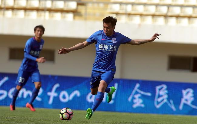 足球国足队长发声：我们不会放弃任何一场比赛