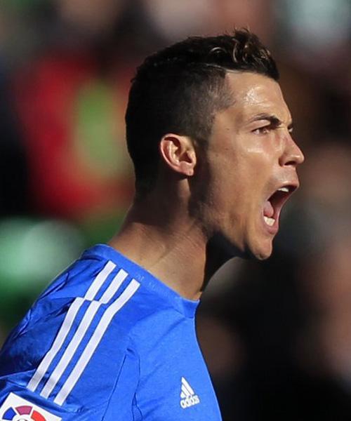 梅西与穆勒再聚首，美职联总决赛对决历史宿命。