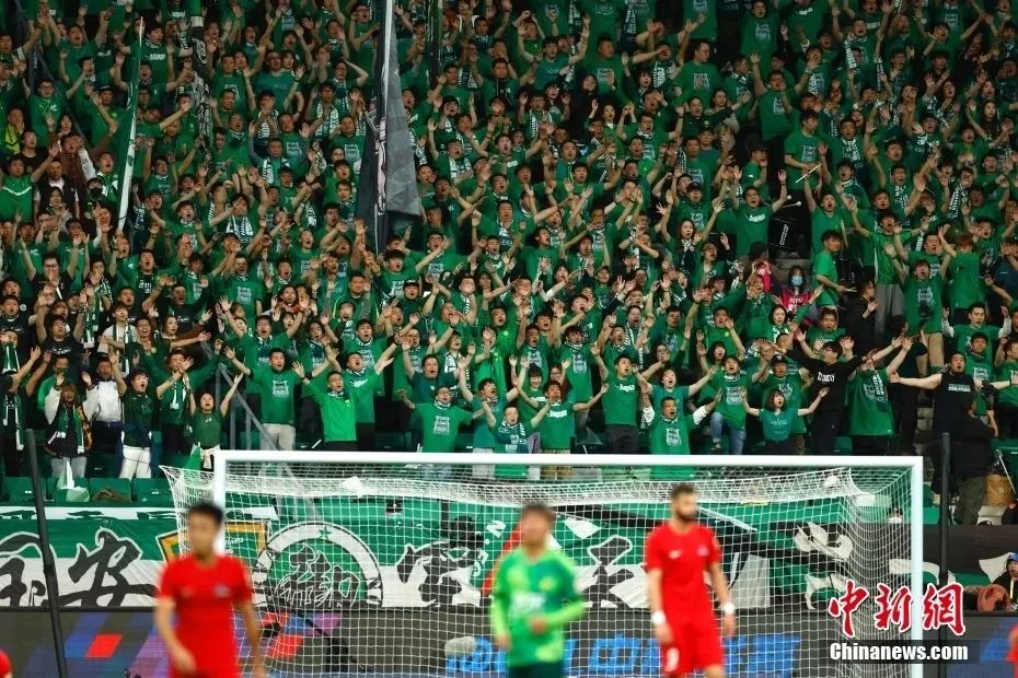 吾胃竞巅峰！2024英雄联盟解说主持杯主题曲——《解说家》