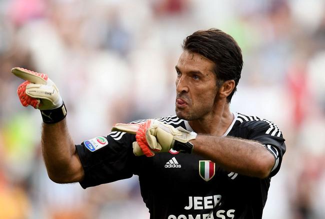 德转预热国米前锋博尼身价上涨：最低2500万欧，最高4000万欧